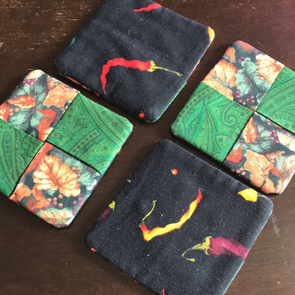 Handmade Quilted Fabric Decor Drink Coasters Reversible Green Black Chilies